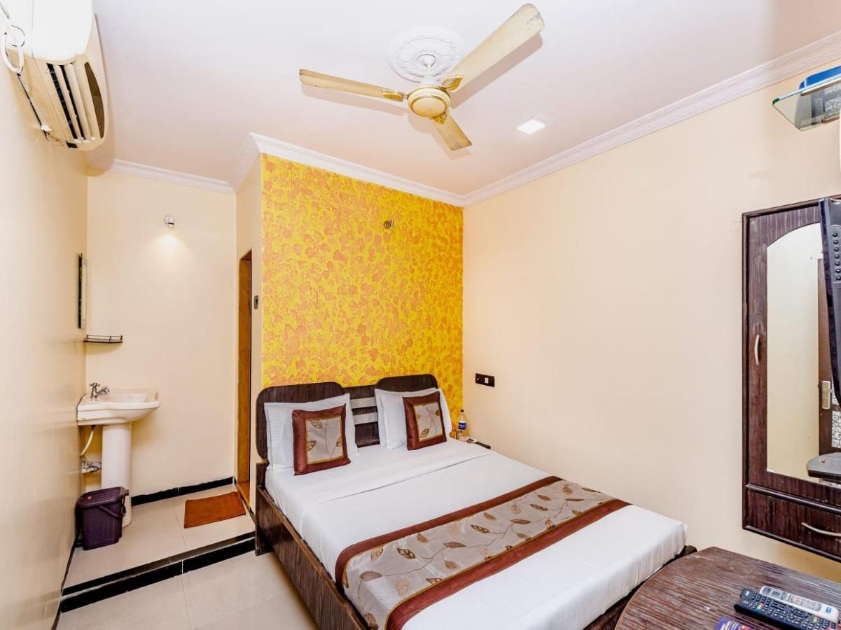 New Royal Lodge Mangalore Exterior photo